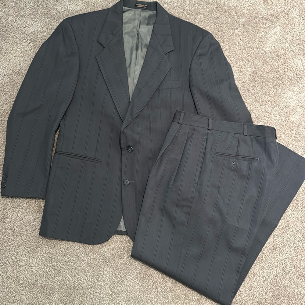 Suit
